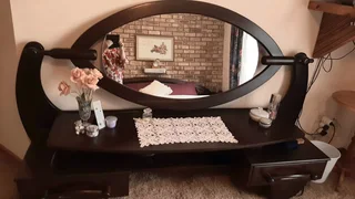 Solid Imbuia bed set