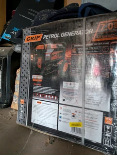 Grip petrol generator 7.5kVA electric start, new