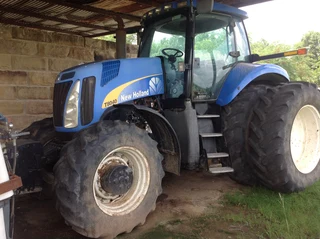 New Holland 8040