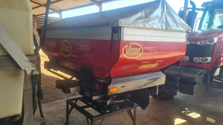 Vicon 2Ton precision strooier