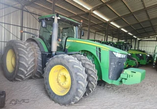 John Deere 8320R