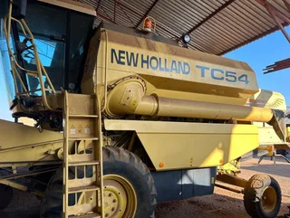 New Holland TC54