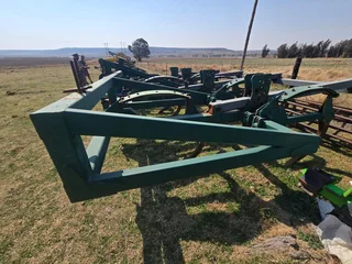 Rovic supper 18 11 tand ripper