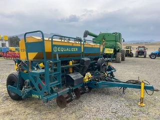 Equaliser Sl6/762 No Till 6 Row Planter