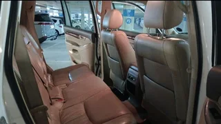 2004 TOYOTA PRADO 4.0 FAMILY 7 SEATER 4X4 SUV IMMACULATE CONDITION LOW MILEAGE ITS CLEAN !!