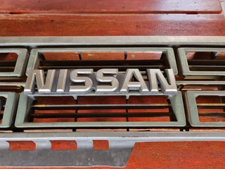 Nissan Sani 3.0 V6 Front Grill