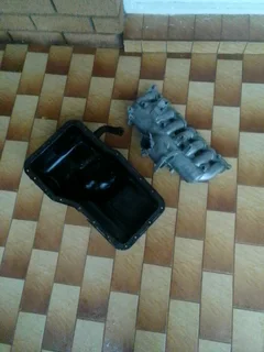 KIA Sorento 2.5 Diesel D4CB Engine Parts Stripped