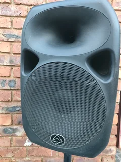 Single/one Wharfedale pro Titan 12DActive speaker for sale!!