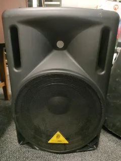 X1/single Behringer B212A speaker for sale!!