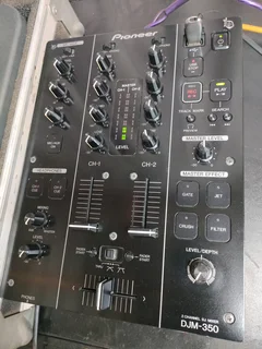 Pioneer djm 350 DJ mixer for sale!!