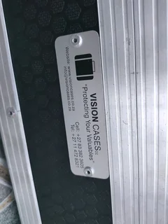 Turntable or mixer flight case for sale!!