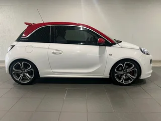 Opel adam S
