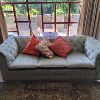 Lounge suite, quality built and covered.