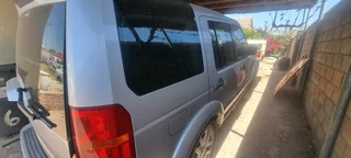 Landrover discovery 3 TDV6 SE BREAKING UP FOR SPARES