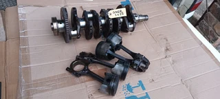 Elantr-j2-g4gr- Engine Stripping 4 Parts- Conrod R500.00