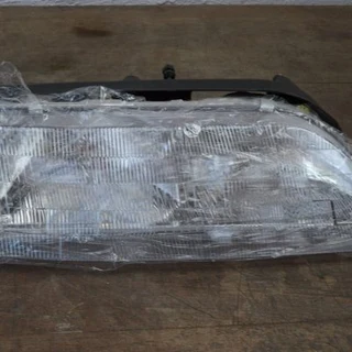 Daewoo Espero Head Lamp ((new)) R990.00