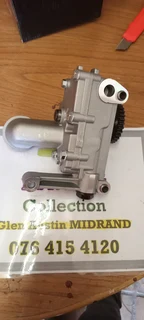 HYUNDAI G4KD/G4KC OIL PUMP ((NEW)) R995.00