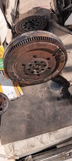 BMW E46 320D DUAL MASS FLYWHEEL R2500.00