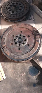 BMW E46 320D DUAL MASS FLYWHEEL R2500.00