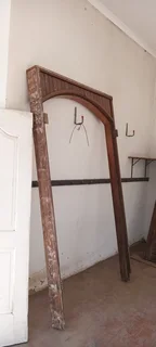 SOLID DOUBLE ENTRANCE DOOR R5500.00