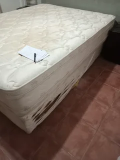 Double bed with dresser R3900.00