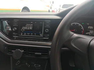 2018 Volkswagen Polo Hatchback Price R170 000 neg and it&#39;s yours