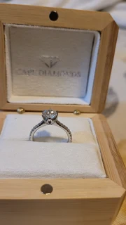 1.2ct Engagement ring -  by Cape Diamonds (bought for R32,935)