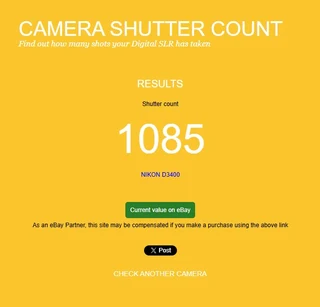 Nikon D3400 DSLR 18-55mm Lens SPOTLESS Shutter count 1088 &#43; 64GB SD and Bag