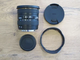Sigma 10-20mm f/4-5.6 EX DC HSM Lens for Canon Digital SLR Cameras - WIDE ANGLE