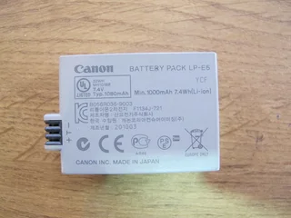 Original Canon LP-E5 battery