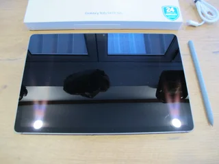 Samsung Galaxy Tab S9 FE 5G 128GB Spotless incl. Sylus