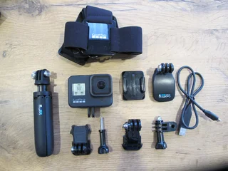 GoPro HERO8 Black Holliday Bundle incl. 32GB 4K SD Card
