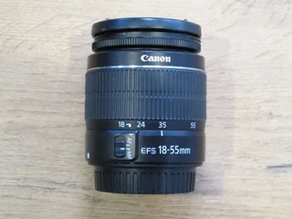 Canon EF-S 18-55mm F/3.5-5.6 III Camera Lens