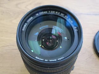 Sigma 18-250mm f3.5-6.3 DC OS for Nikon DSLR