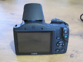 Canon SX430 45x Ultra Zoom Digital Camera 16GB SD Card &#43; Bag