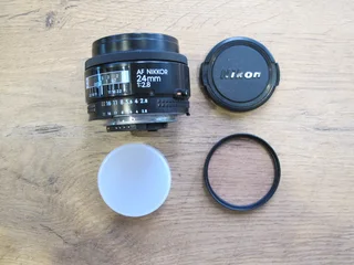 Nikon AF Nikkor 24mm 2.8 Prime Lens