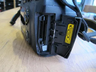 Nikon D800E 36.3 MP CMOS FX-Format Digital SLR Camera (Body Only)