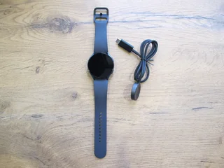 Samsung Galaxy Watch 6 44mm LTE eSIMM -B/T – Black Spotless No Box