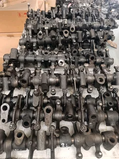 Kia K2700 2.7 J2 engine rockers