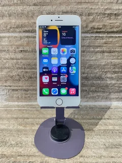 iPhone 7 32gb gold excellent cond only R1500