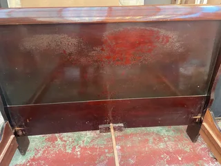 Solid wood Sleigh bed