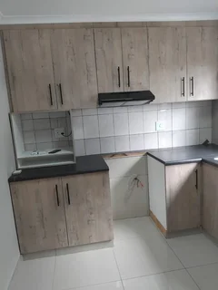 Outbuilding   to  let in unit 3