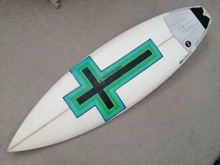 MAT Surfboards 5ft 7 High Performance Surfboard
