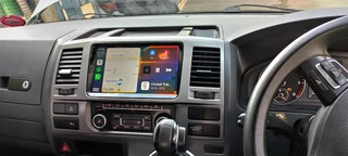VW T5 BUS/ CARAVELLE 9 INCH TOUCHSCREEN MEDIA PLAYER WITH GPS/ BLUETOOTH