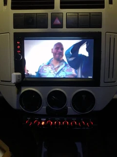 7 INCH UNIVERSAL MEDIA PLAYER WITH CARPLAY/ BLUETOOTH