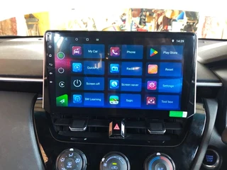 TOYOTA COROLLA / AURIS (CURRENT SHAPE) 10 INCH ANDROID TOUCHSCREEN MEDIA UNIT WITH CARPLAY