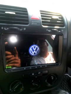 Vw 9 Inch Touchscreen Media Player With Carplay/ Gps/ Android Auto