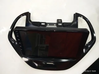 FORD FIGO TOUCHSCREEN MEDIA UNIT (NEW SHAPE)