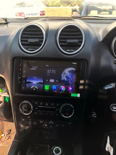 MERCEDES BENZ ML-CLASS (W164) 9 INCH ANDROID MEDIA/NAVIGATION/BLUETOOTH UNIT
