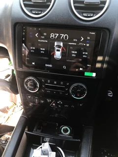 MERCEDES BENZ ML-CLASS (W164) 9 INCH ANDROID MEDIA/NAVIGATION/BLUETOOTH UNIT
